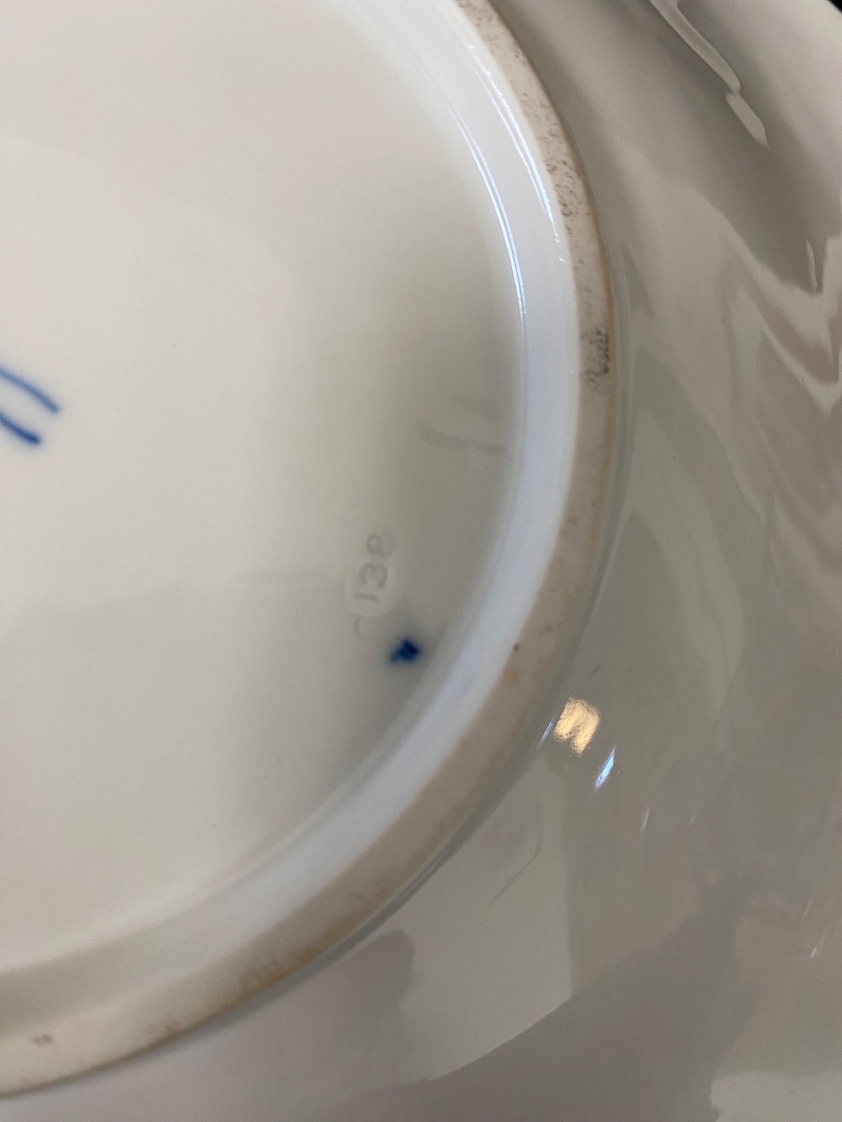 Antique Meissen Porcelain Fruit Bowl Serving Dish Gold Leaves 11"