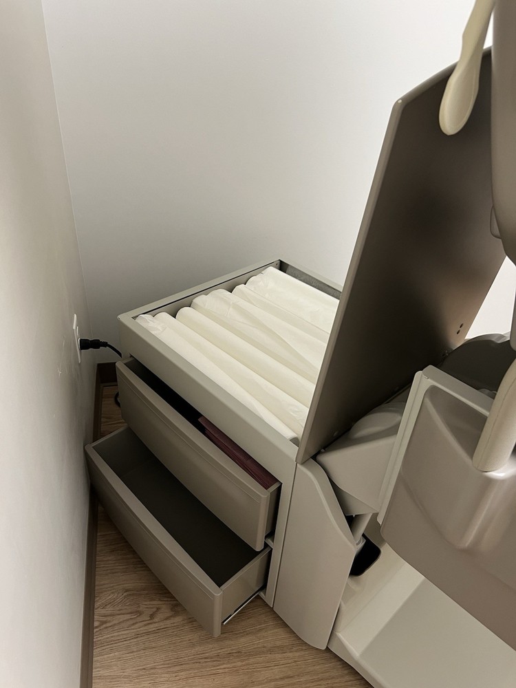 Brewer Access High-Low Exam Table Model with Adjustable Height