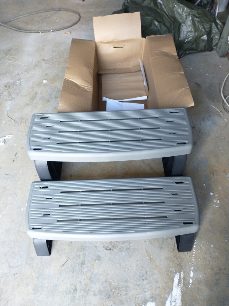 Waterway Plastics 535-2209-CHC 33" Spa Step Assembly - Charcoal