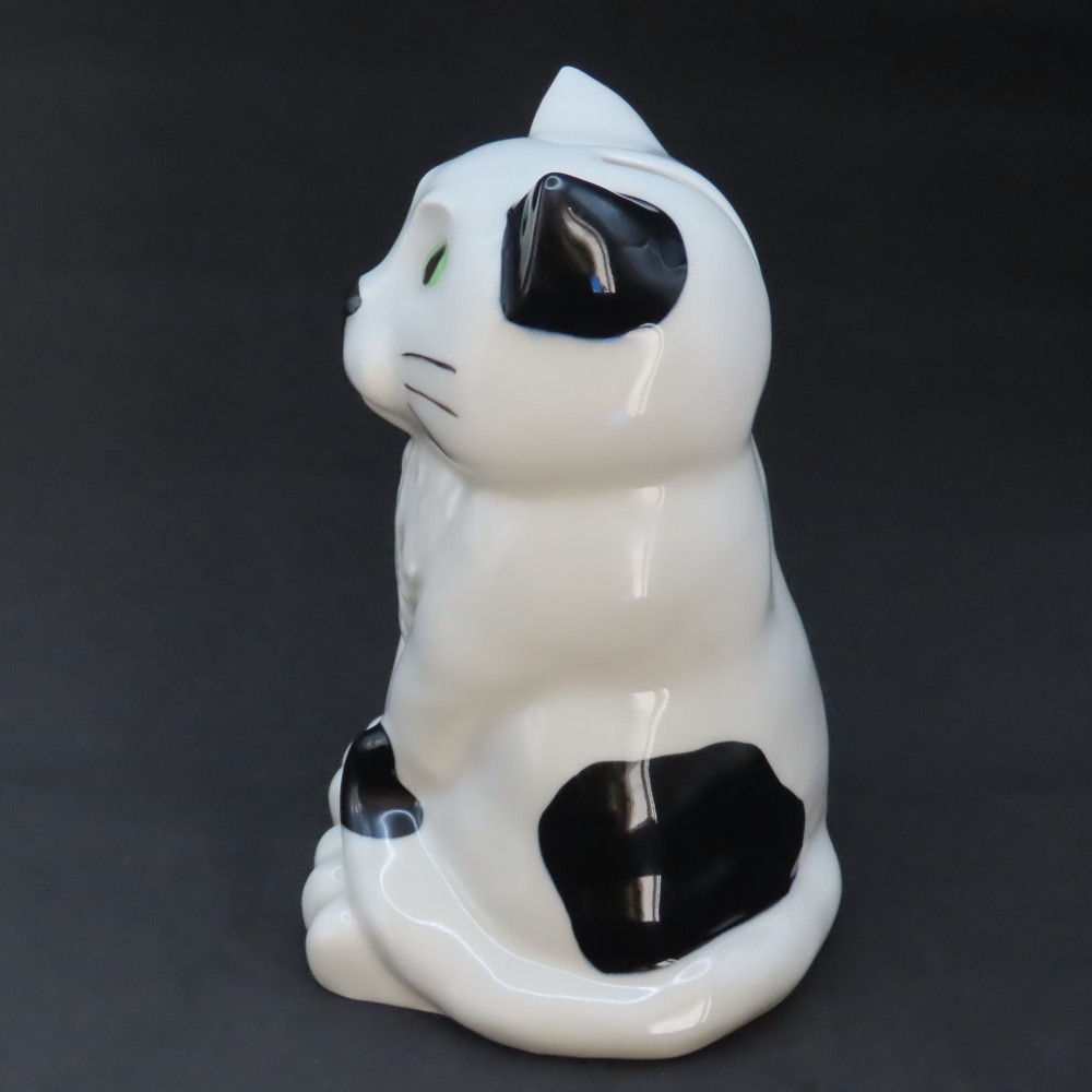 Wade Ceramic Cat Money Box Figurine