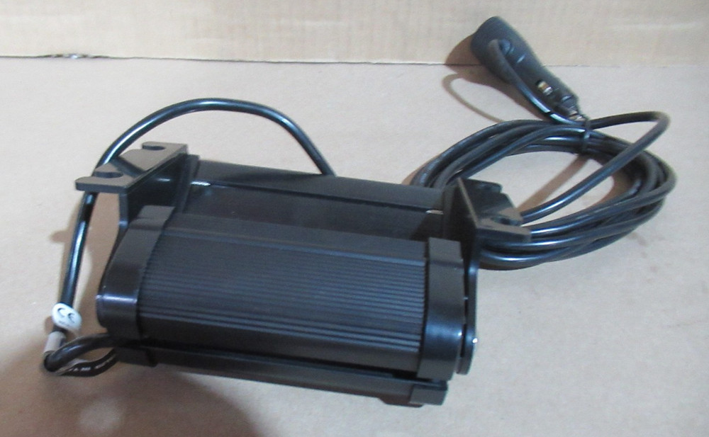 ECCO 3611B BLUE DIRECTIONAL LED GRILLE/DECK/DASH MOUNT LIGHT