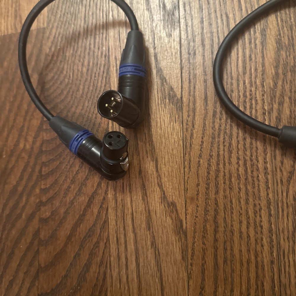 2 Sescom PO-28 line level splitters