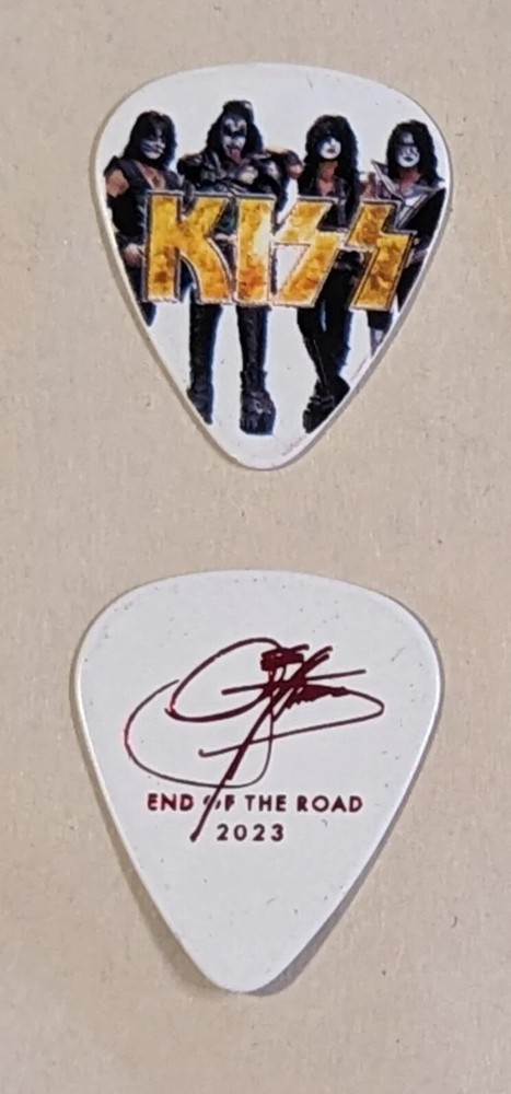 KISS 2023 End of the Road Tour GOLD LOGO PORTRAIT Guitar Picks GENE SIMMONS USA
