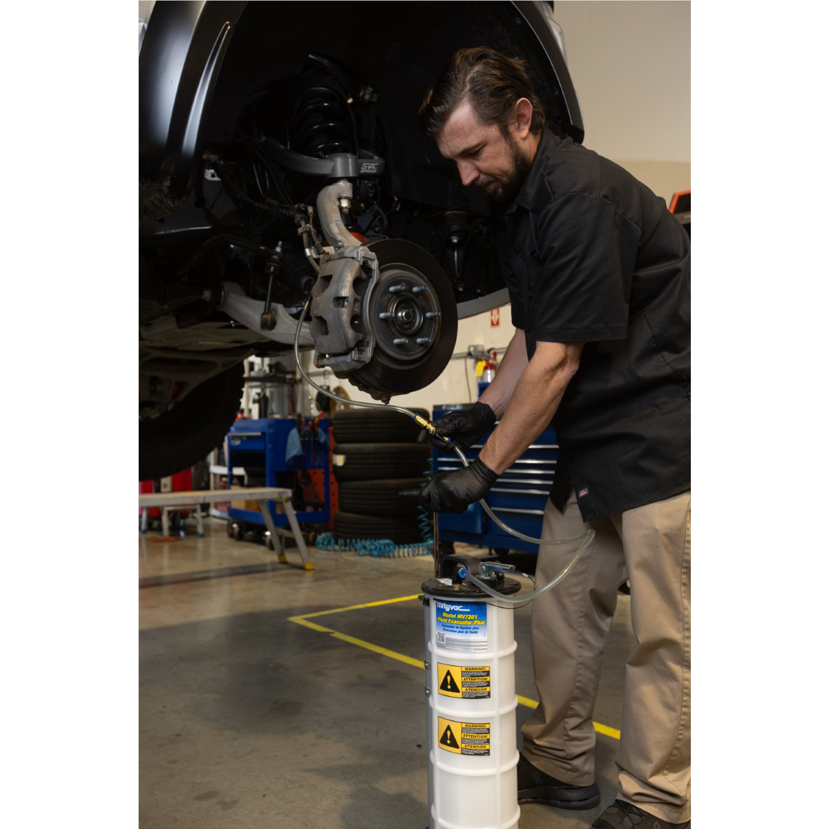 Mityvac 7201 2.3 Gallon Fluid Evacuator Extractor/Dispensing Pump w/Push Button