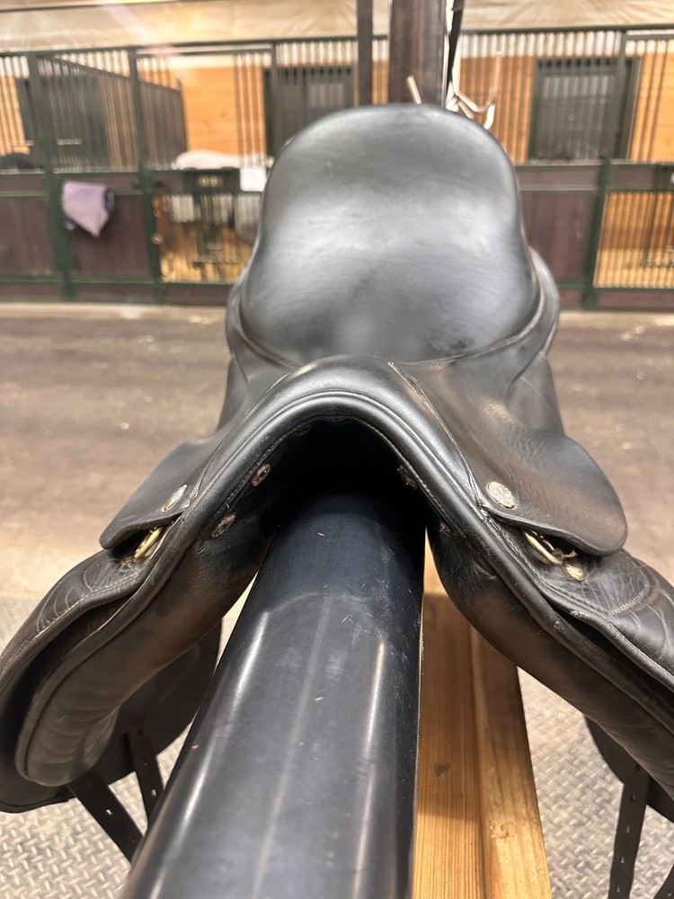 Used Dressage Saddle