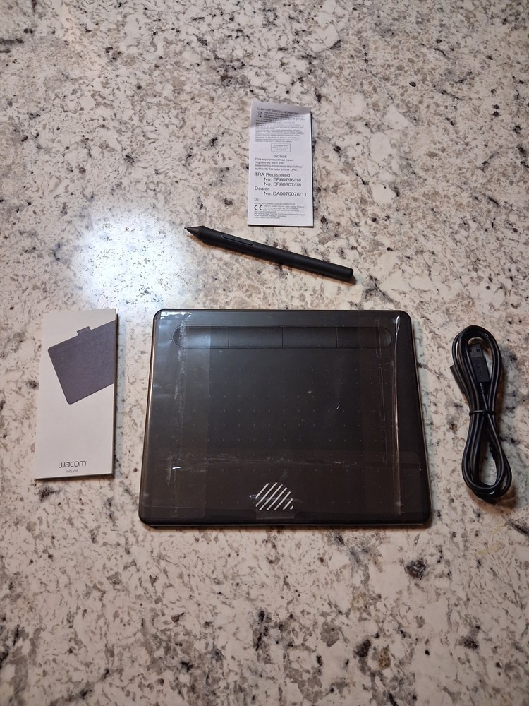 small wacom intuos graphics tablet