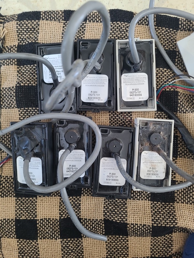 Linear P-300HAS Fairpointe Data Proximity Card Reader - used