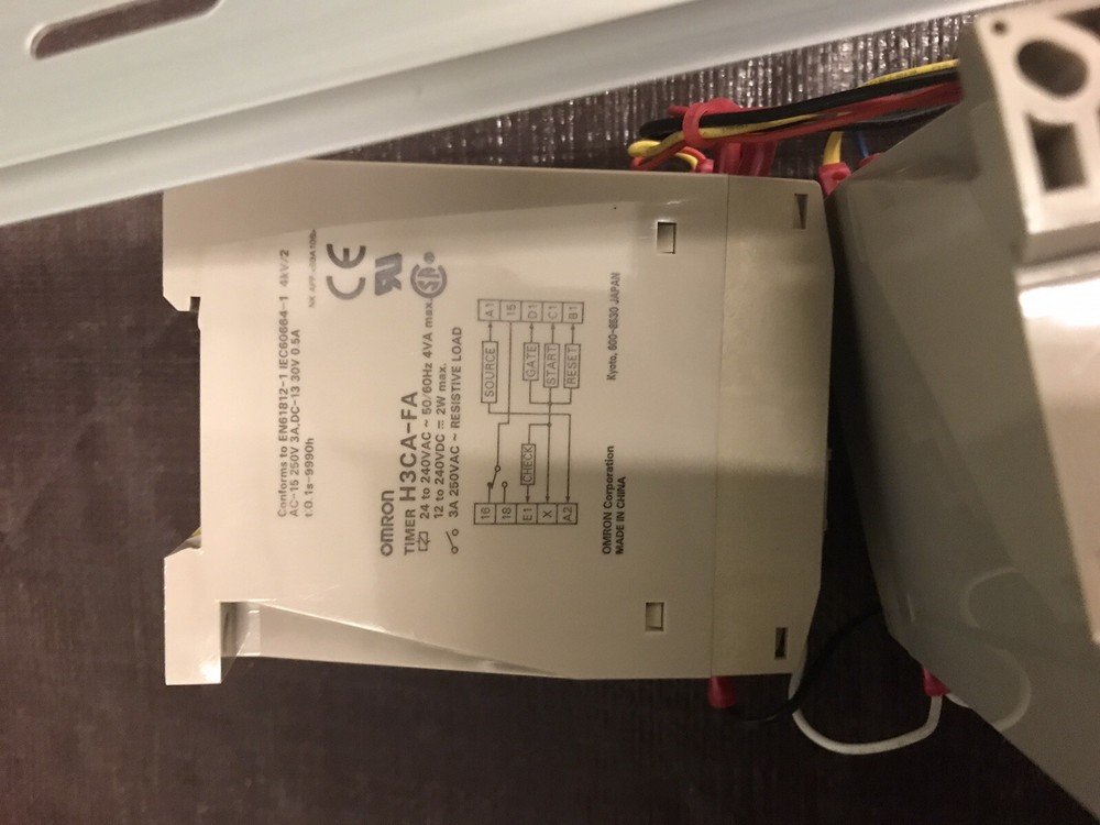 OMRON H3CA -FA Timer