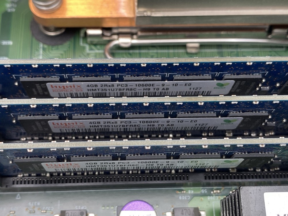 EMC Controller 110-140-112B Vnxe3300 2.13Ghz Storage Processor 12GB RAM Diskless