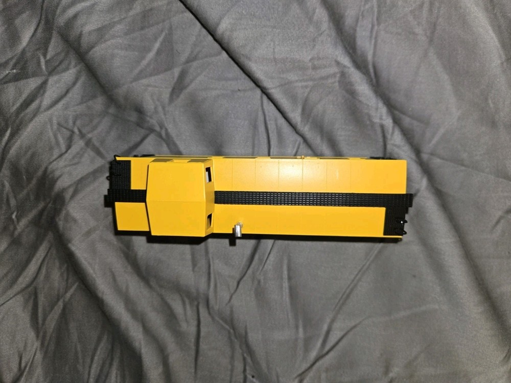Bachmann Union Pacific 207 Caboose HO Scale