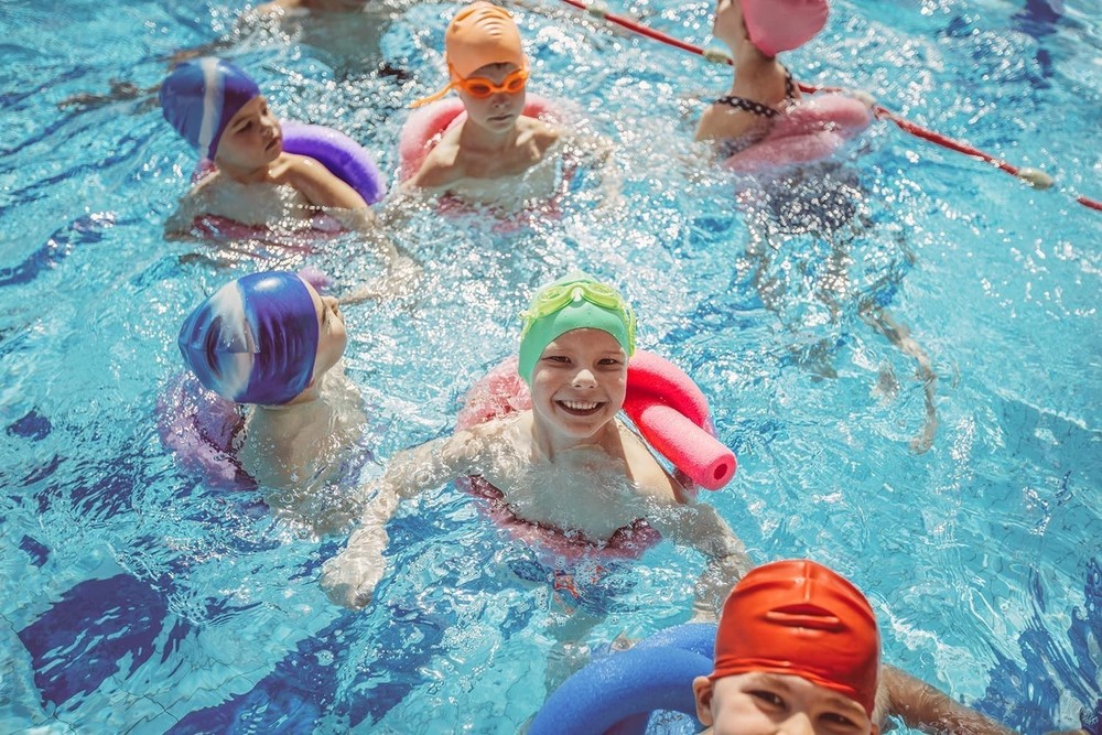 Solid Core Pool Noodles 52 Inch Blue Red Foam Floatation for Swimming, 6-Pack...