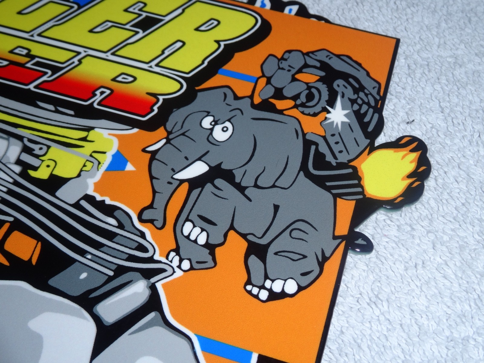 VINTAGE "CHRYSLER POWER 426 HEMI MOTOR ELEPHANT" 11 3/4" METAL GASOLINE OIL SIGN