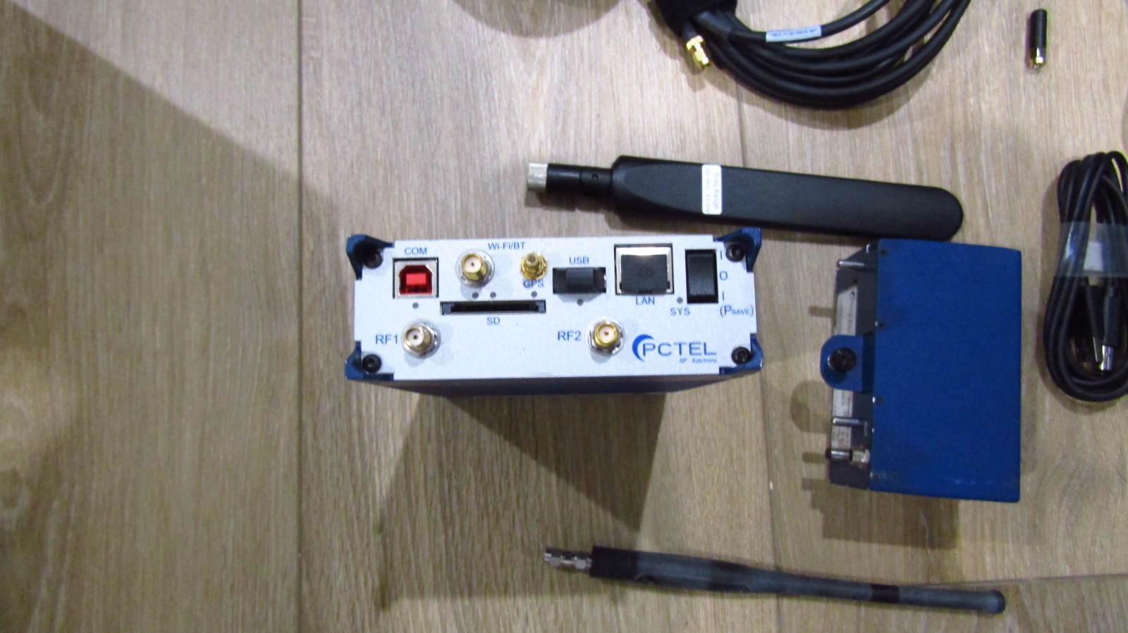 PCTEL IBFlex Super Configuration 5G NR, 4G/3G/2G P.25 scanner, 10MHz - 6000MHz