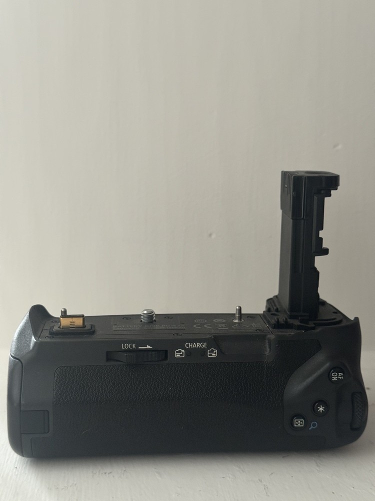 Canon Bg-e22 Battery Grip for EOS R Mirrorless Camera