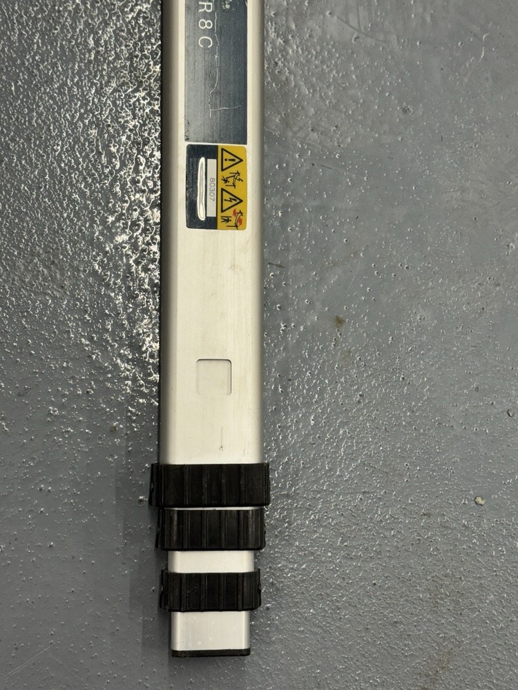 Bosh Laser Level With Tripod