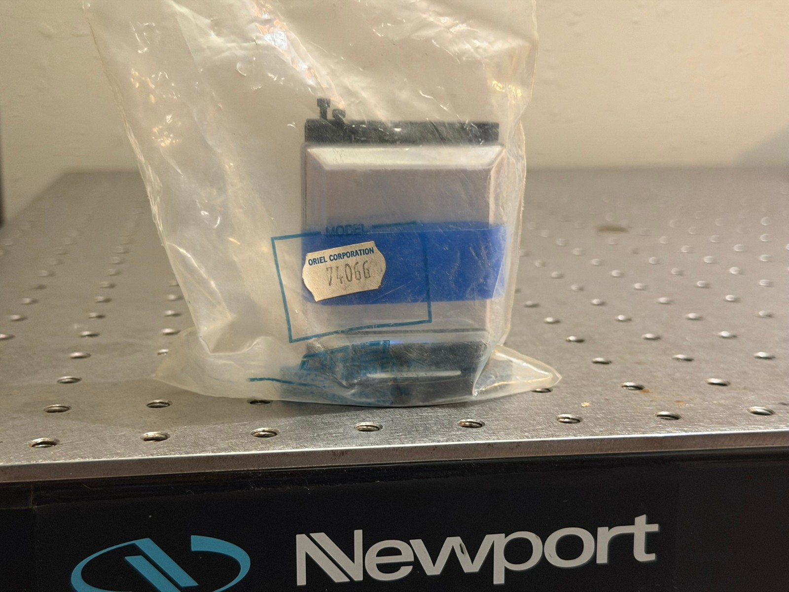 Oriel Newport 74066 Ruled Triple Grating for CS260 Cornerstone monochromator NOS