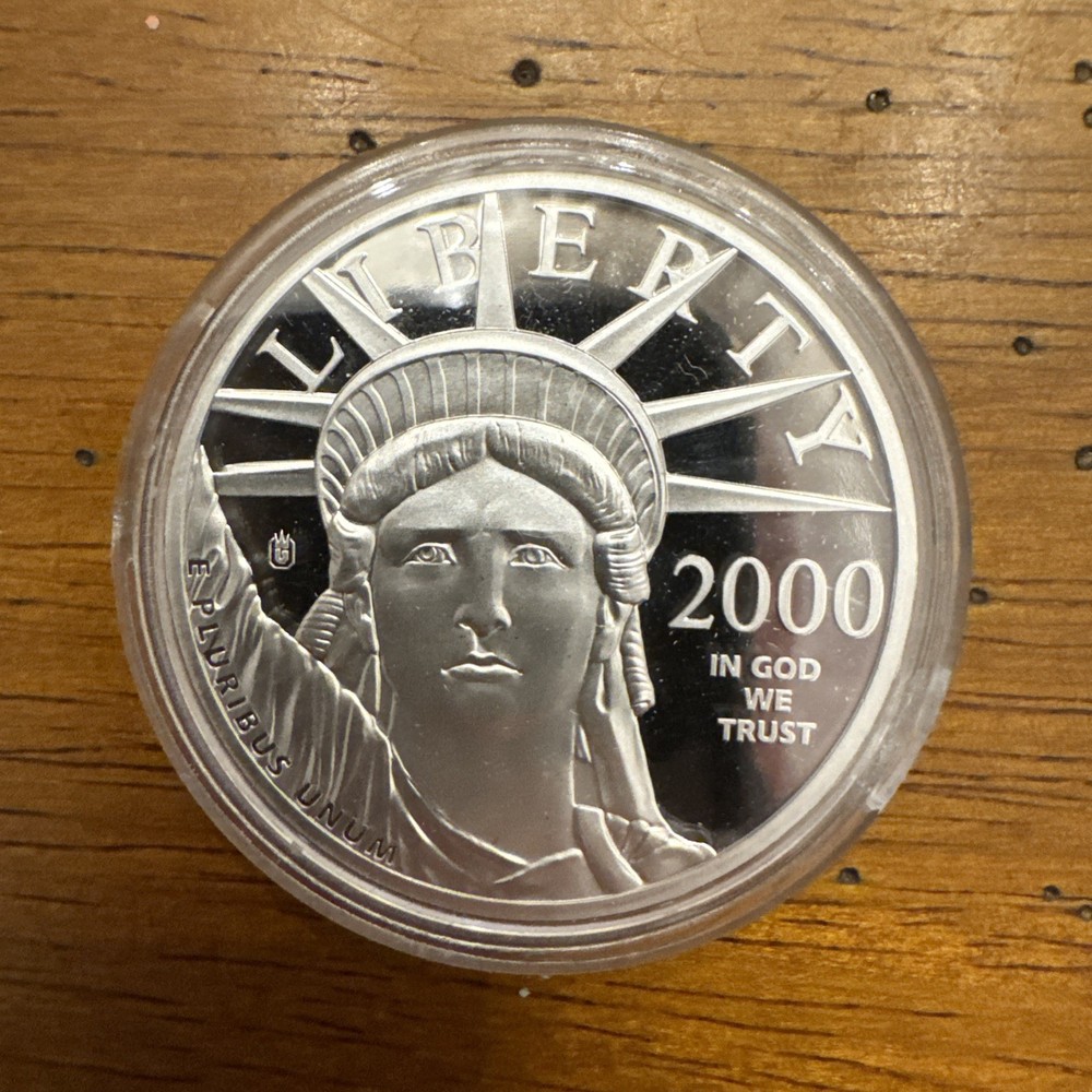 2000 PLATINUM LAYERED  $100 American Eagle