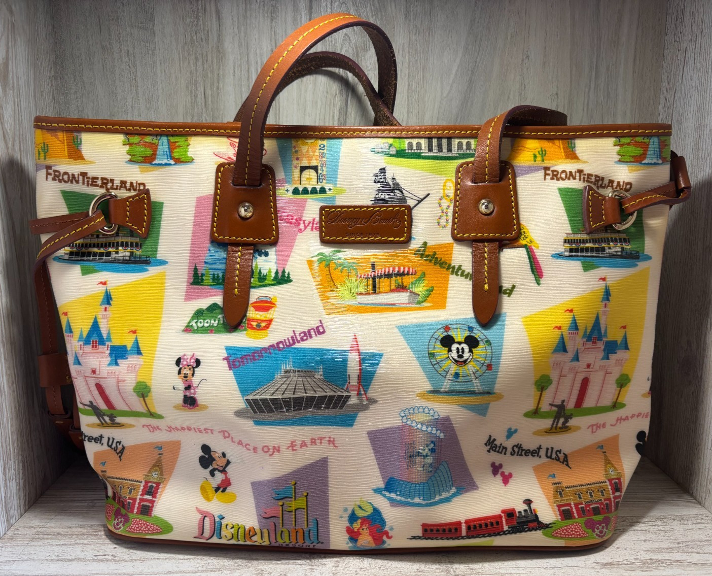 Disney Parks Dooney & Bourke May 2012 Disneyland Retro Tote Handbag LANDS Resort