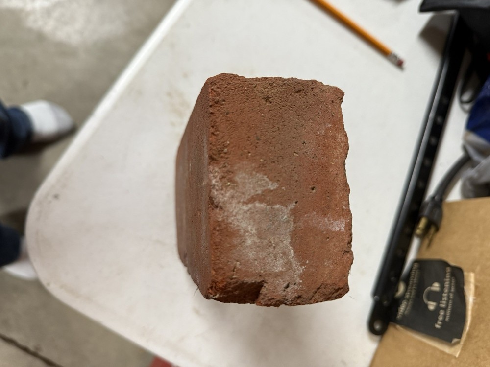 Ada - Brick
