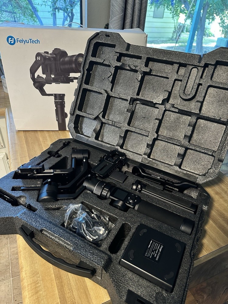 FeiyuTech AK4500 3-Axis Gimbal Stabilizer “Essentials Kit”/Excellent Condition