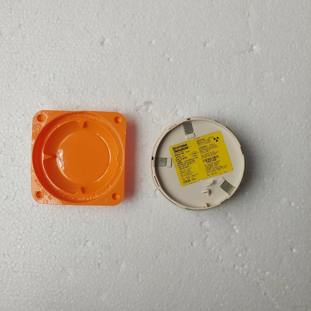SYSTEM SENSOR 1151 SMOKE AUTOMATIC FIRE DETECTOR HEAD