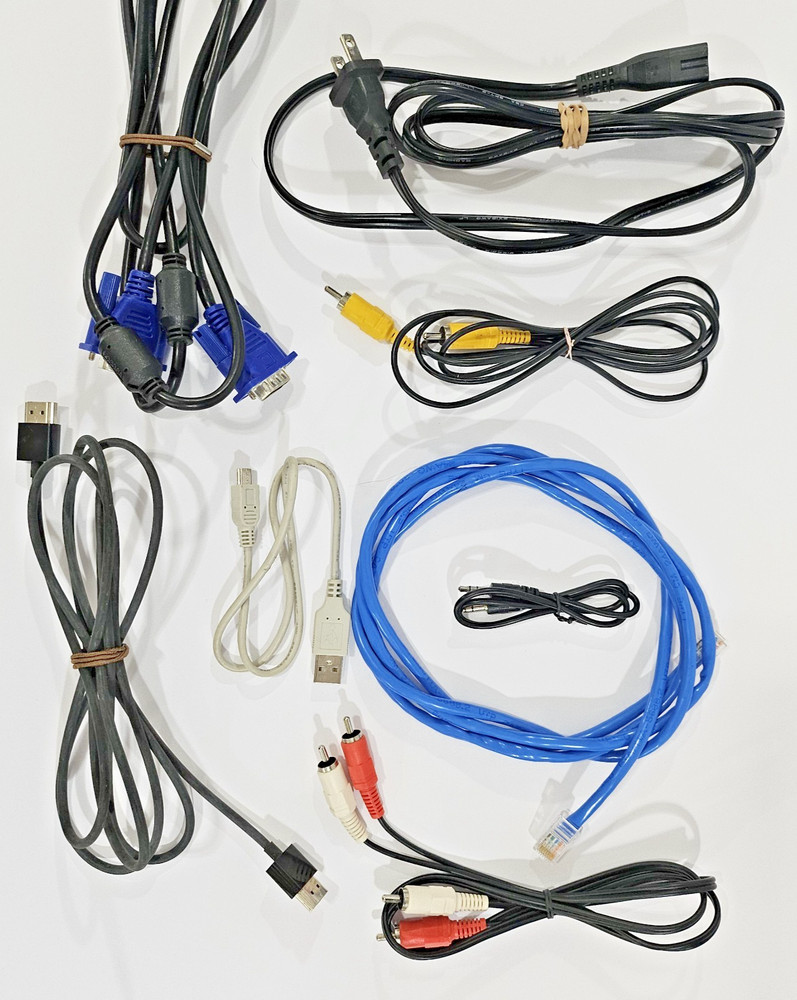 Epson PowerLite 83C EMP-83 LCD Projector VGA S-Video LAN + Cable Bundle Tested