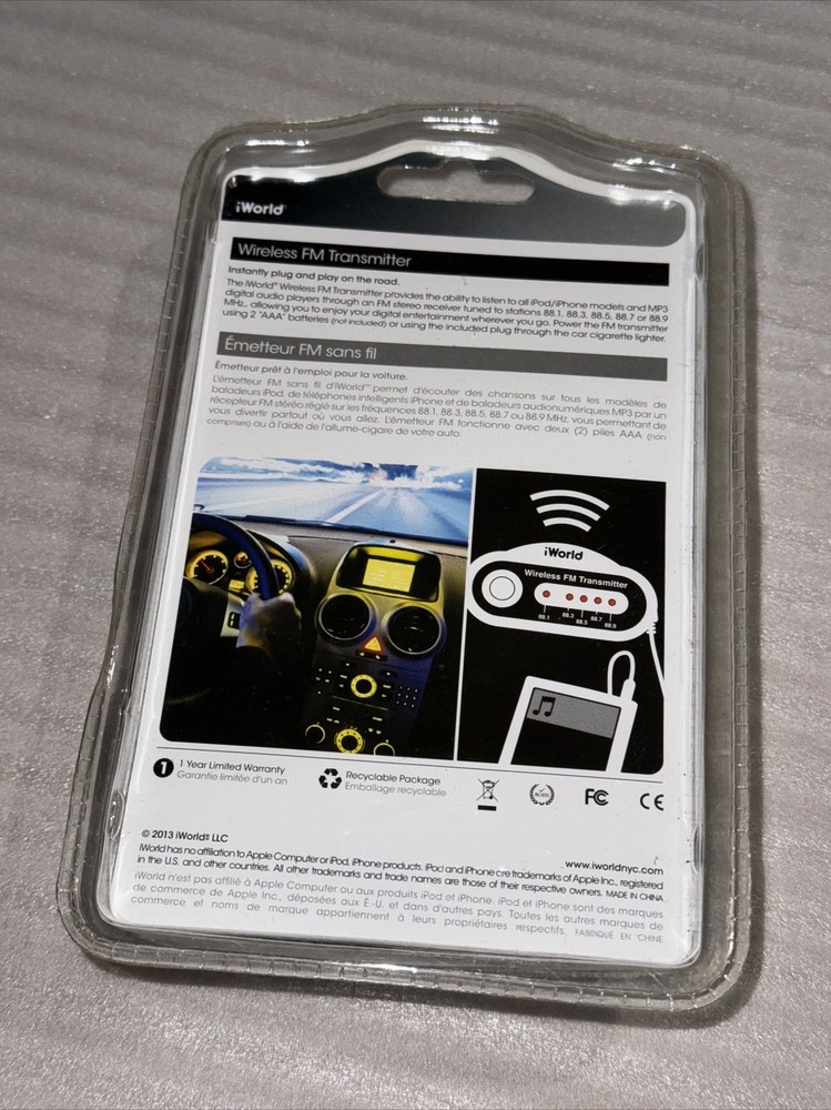 iWorld Wireless FM Transmitter for iPod iPhone MP3 3.5mm Jack Car adapter / AAA