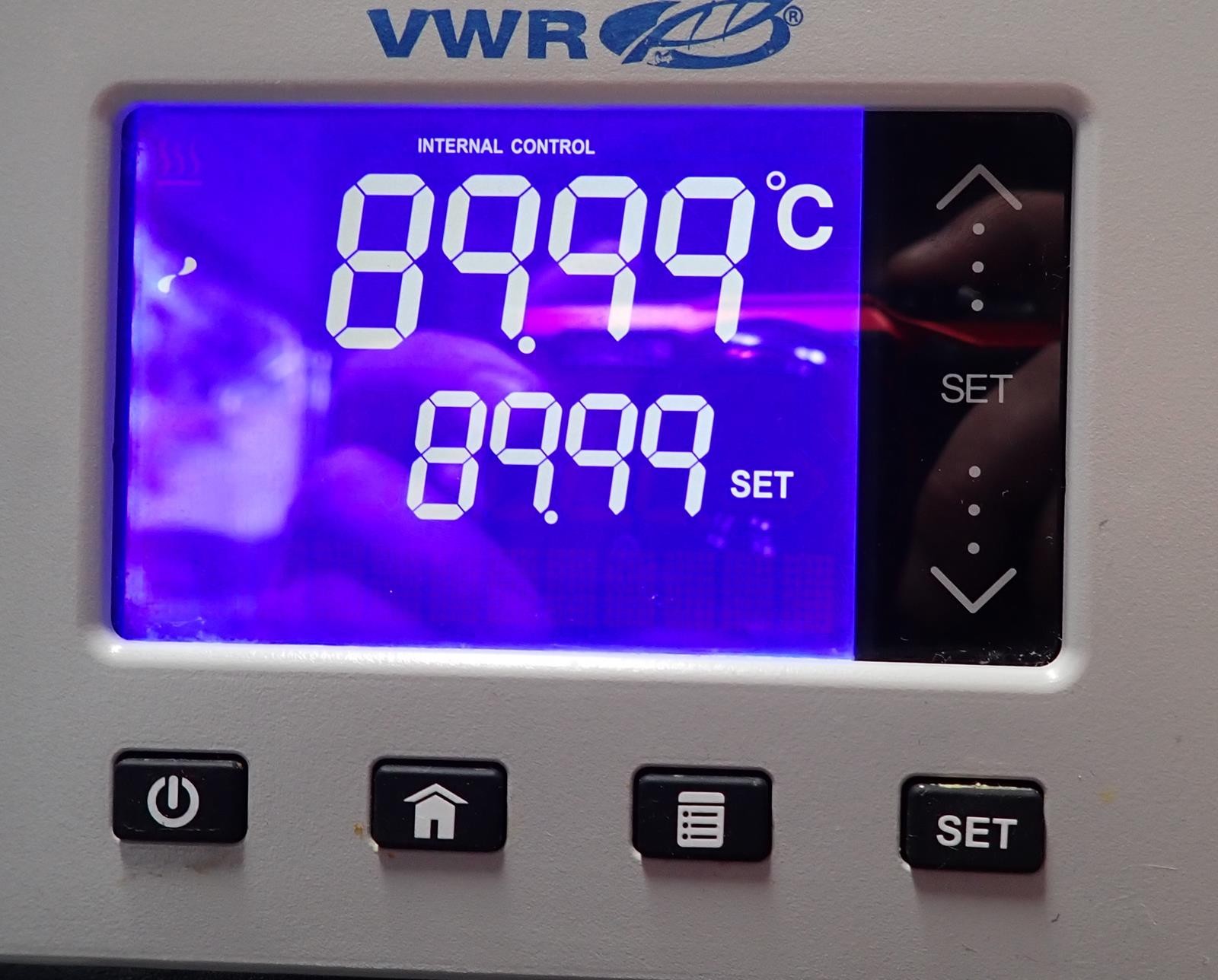 VWR AD07R-20-V11B Heated / Refrigerated Circulator, 7L w/ Lid | 89202-970