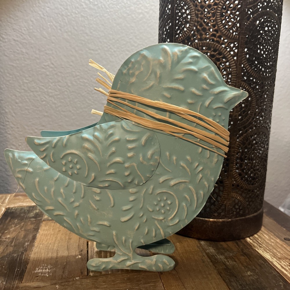 Primitive Rustic Metal Turquoise Chick New Easter Decoration