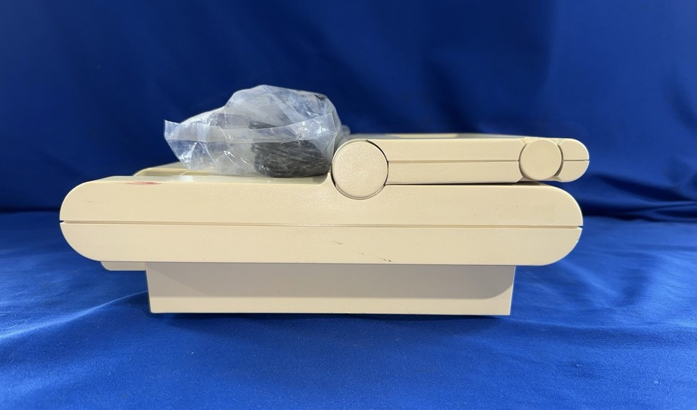 Ames Clinitek 100 Analyzer Miles 5772 - Powers On - Not Intended for Use - Read