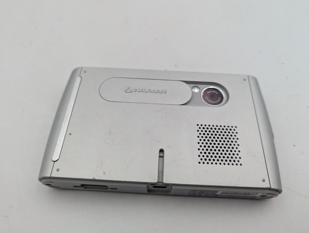 Navman S90i