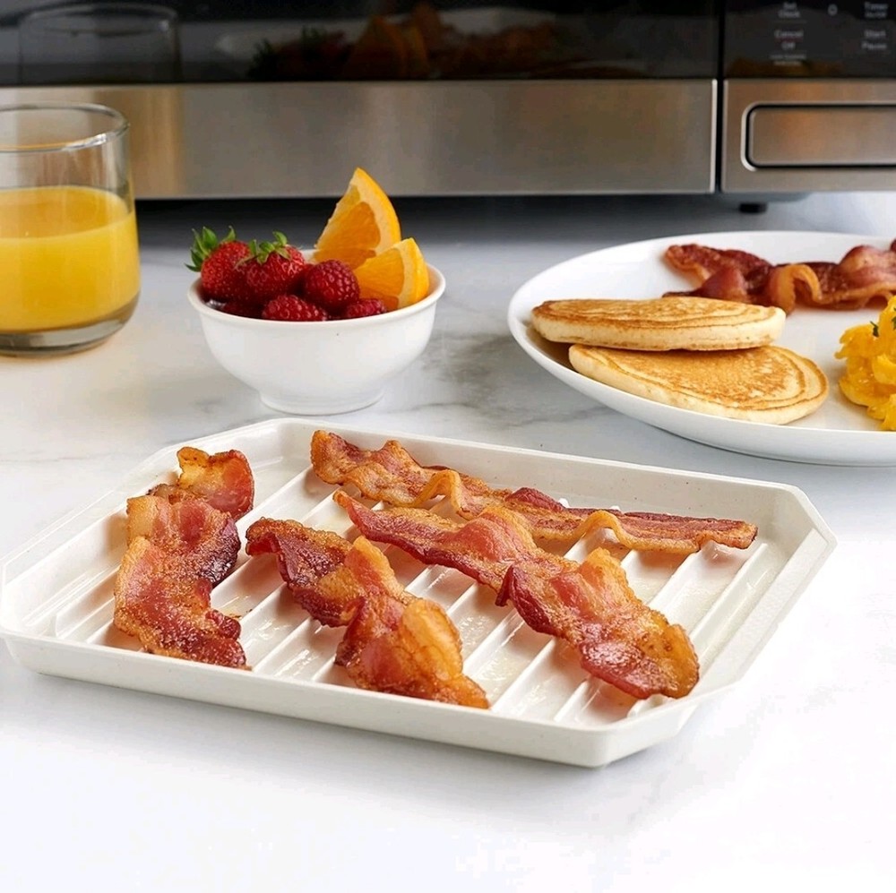Compact Microwave Bacon Rack