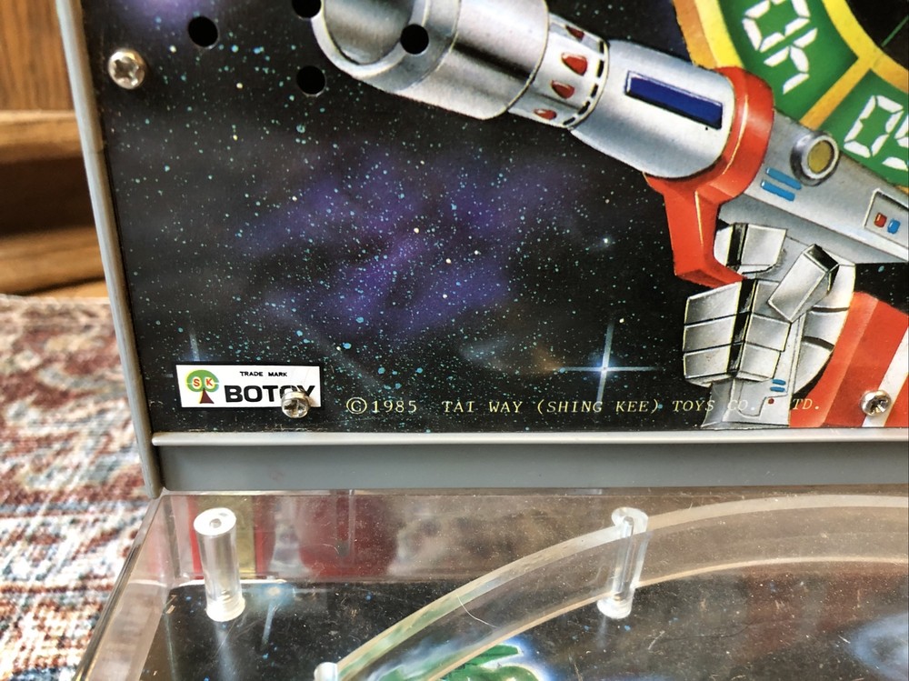 1985 Botoy Pinball Vintage Tabletop Robots