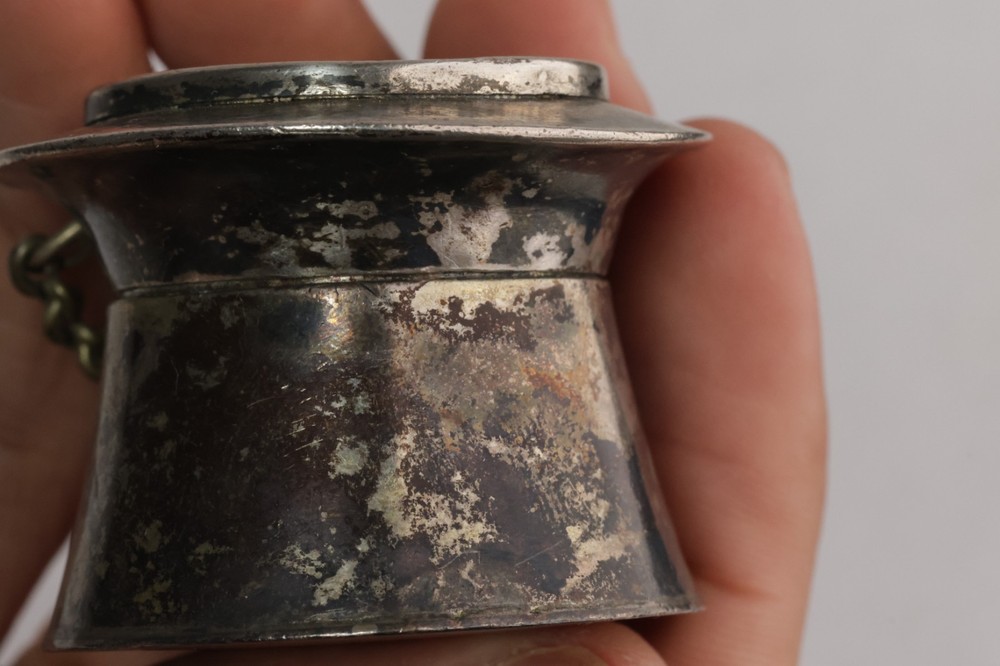 Solid Sterling Silver Plain Vintage Tobacco or pill container