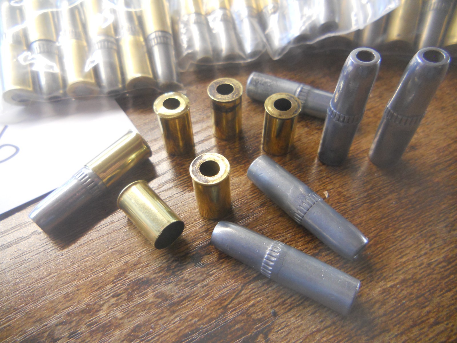 Hubley Colt 45 44 Set a 6 two piece. Bullets. open bottom #736