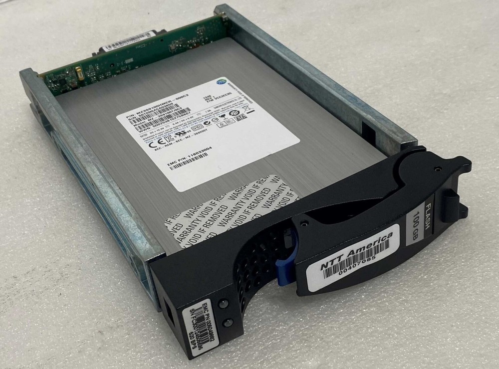 EMC 005049882 100GB 3.5" 6Gbps SATA Solid State Drive