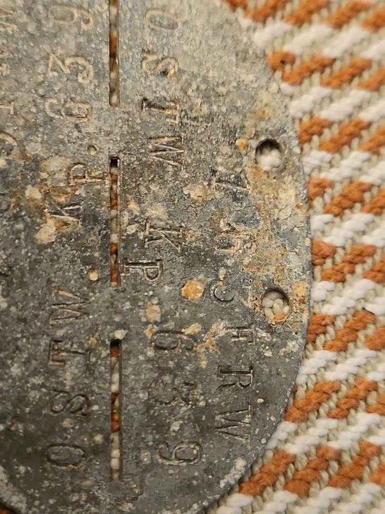 WW2 German / Ukrainian volunteer ID disc/dog tag