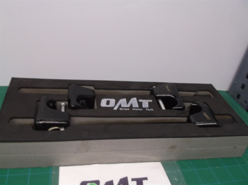 MacPherson Strut Spring Compressor Set