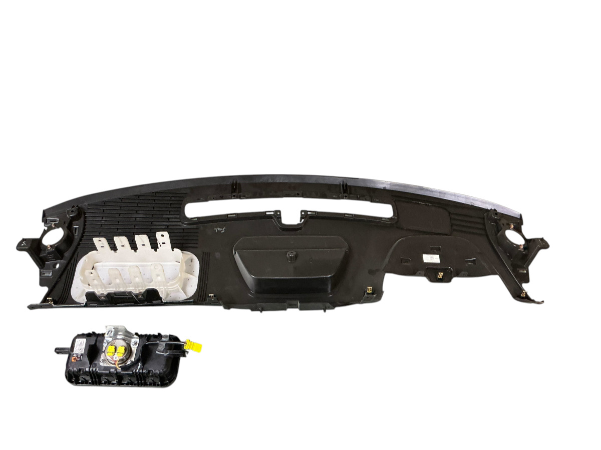 2019 20 21 22 2023 Chevy Silverado Sierra 1500-3500HD instrument panel BLACK