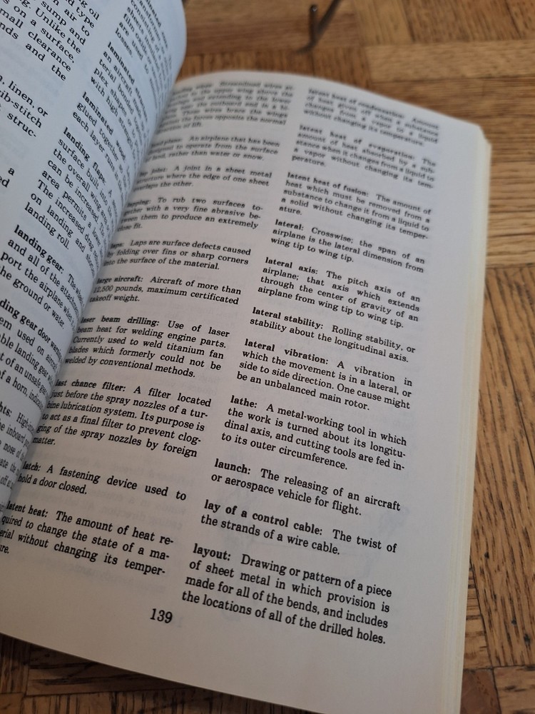 AIRCRAFT TECHNiCAL DICTIONARY 1980 Aviation Technician Avionics Maintenance