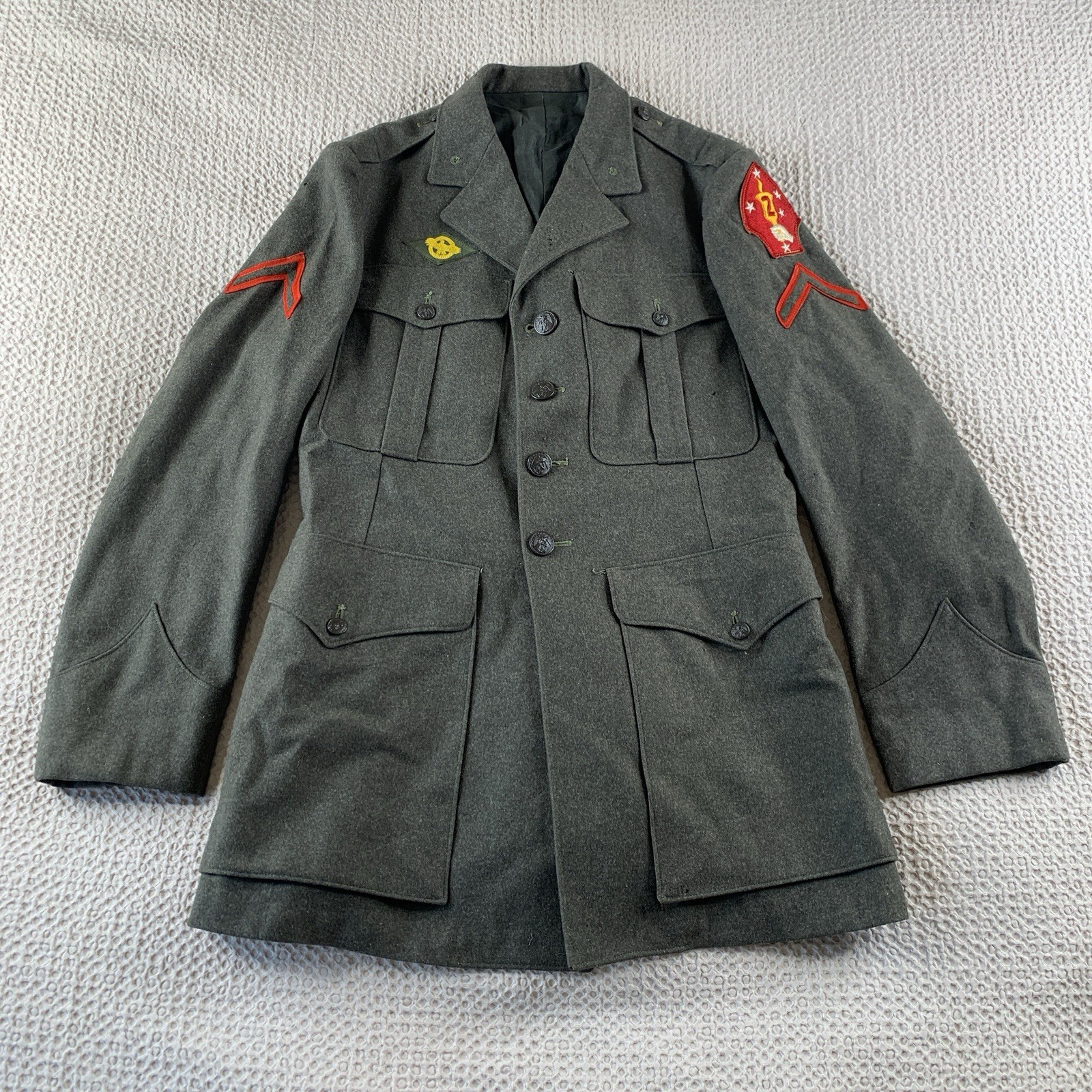 WWII US Marine Corps USMC Dress Jacket Corporal Eisenhower Ike 2nd Division 1944
