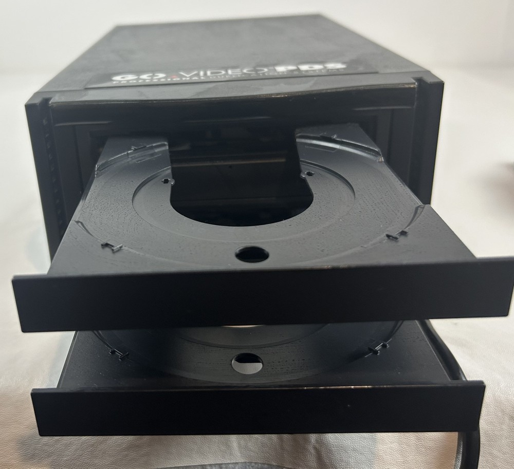 Go Video CD & DVD Duplicator - Tested Powers On