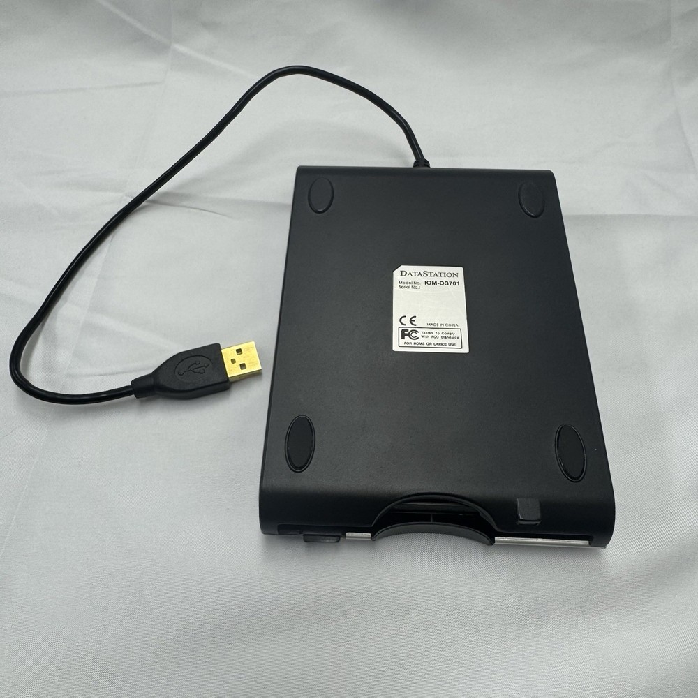 DataStation 7in1 USB 2.0 Floppy Disc CF,MMC,SD,MS,Pro Reader I/O Magic PC Device