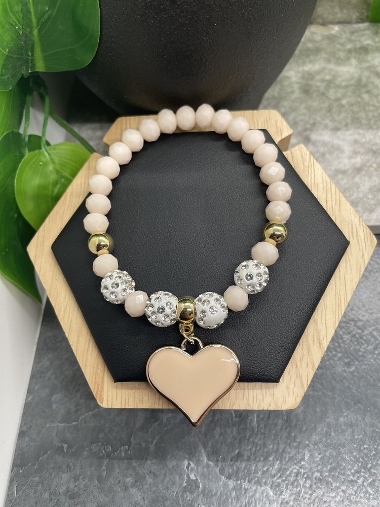 Handmade Beaded Stackable 6.5” Plus Stretch Bracelet New Heart Pendant B1186