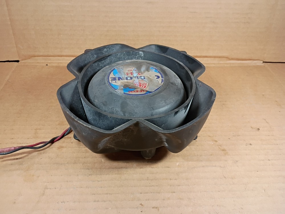 CYCLONE D-44, 100W Speaker With Bracket