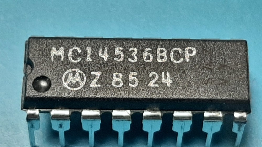 MOTOROLA , IC , MC145368CP