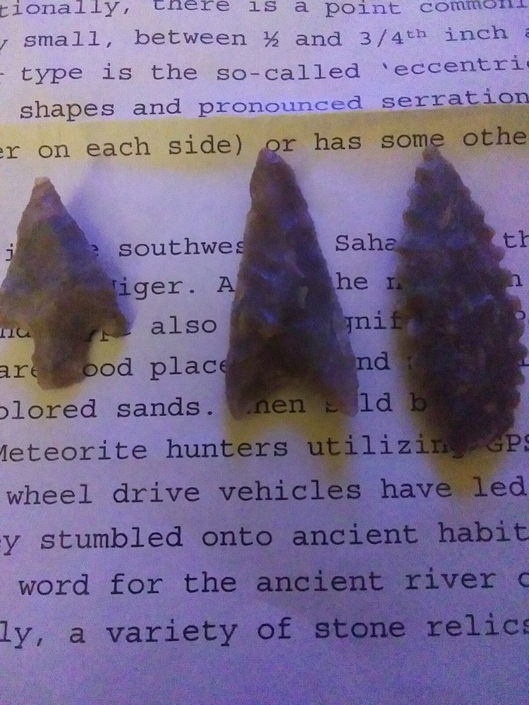 3 mixed Sahara Neolithic projectile points/tools Range from 4000 to 9000 yrs old