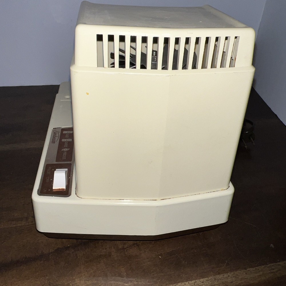 Sunbeam Mixmaster Food Processor Model 14056 Replacement Power Base Only