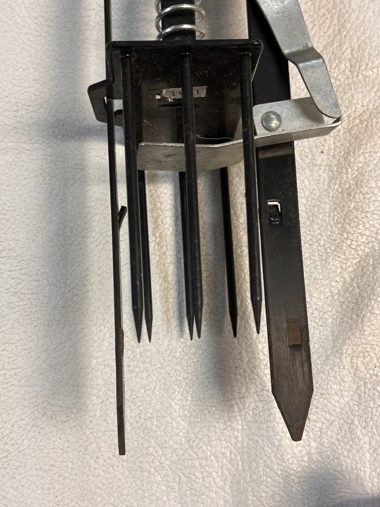 Sweeney's Deadset Black Mole Spring Trap Pest Control Non-Chemical Kill Trap