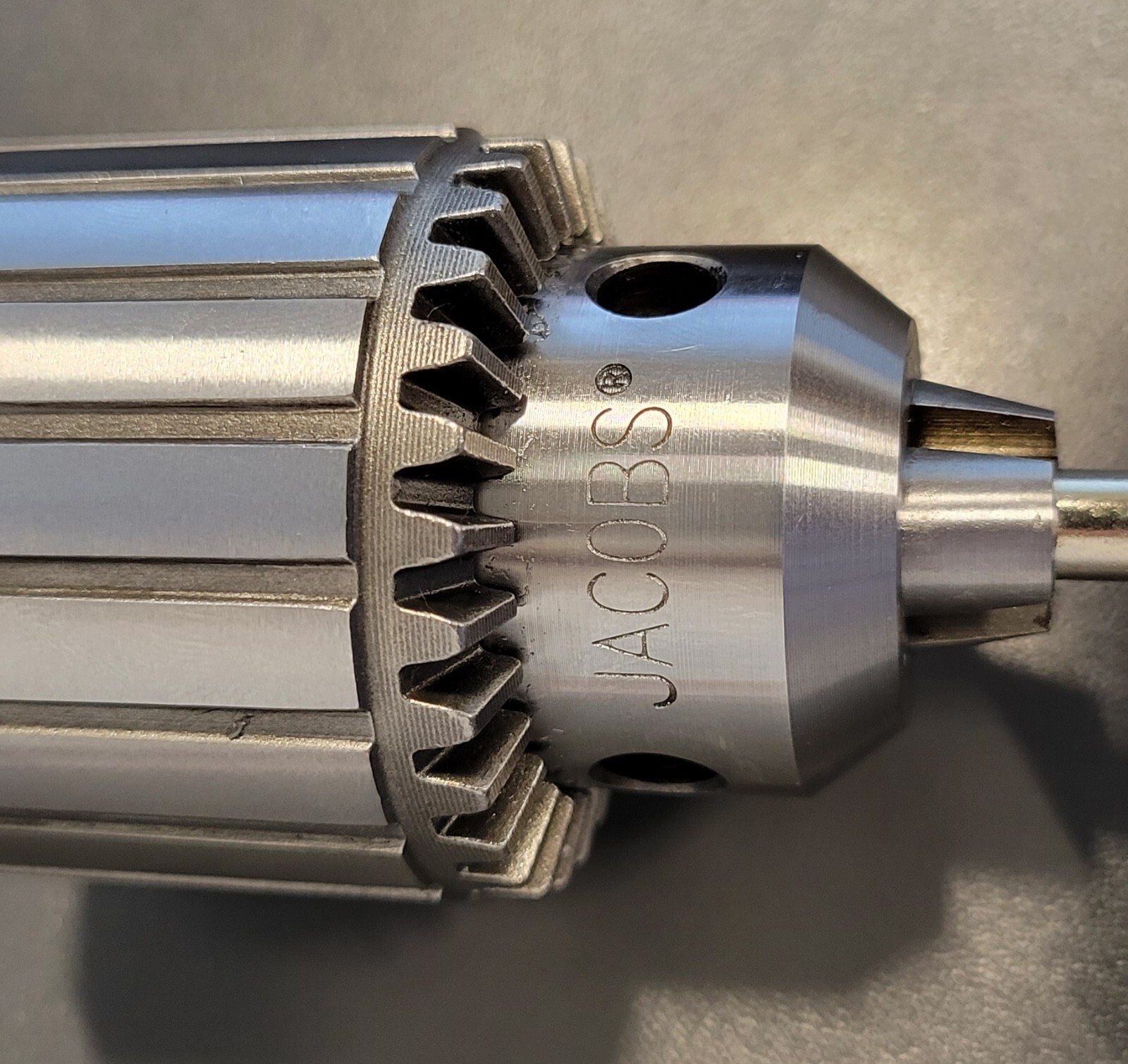 Jacobs Chuck 33ba3/8-24 3/8-24 mounting thread with key 1/2" capactity